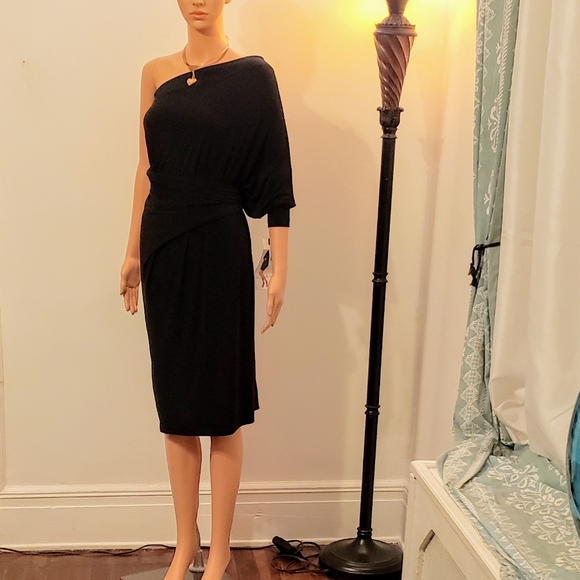 Norma Kamali Dresses & Skirts - Norma Kamali all in one dress